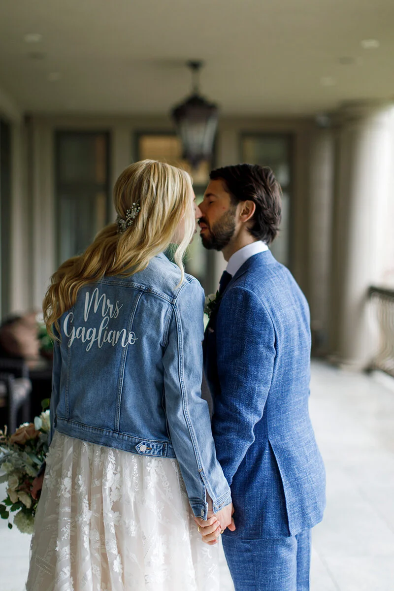 Niagara_on_the_Lake_Micro_Wedding_Vineyard_Bride-Photos_by_Philosophy_studios-0039.jpg