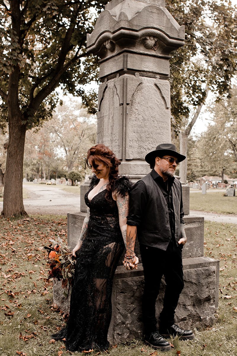 Gothic-Halloween-wedding-Oast-House-Niagara-on-the-Lake-photography-by-kathryn-gibbs-0001.JPG