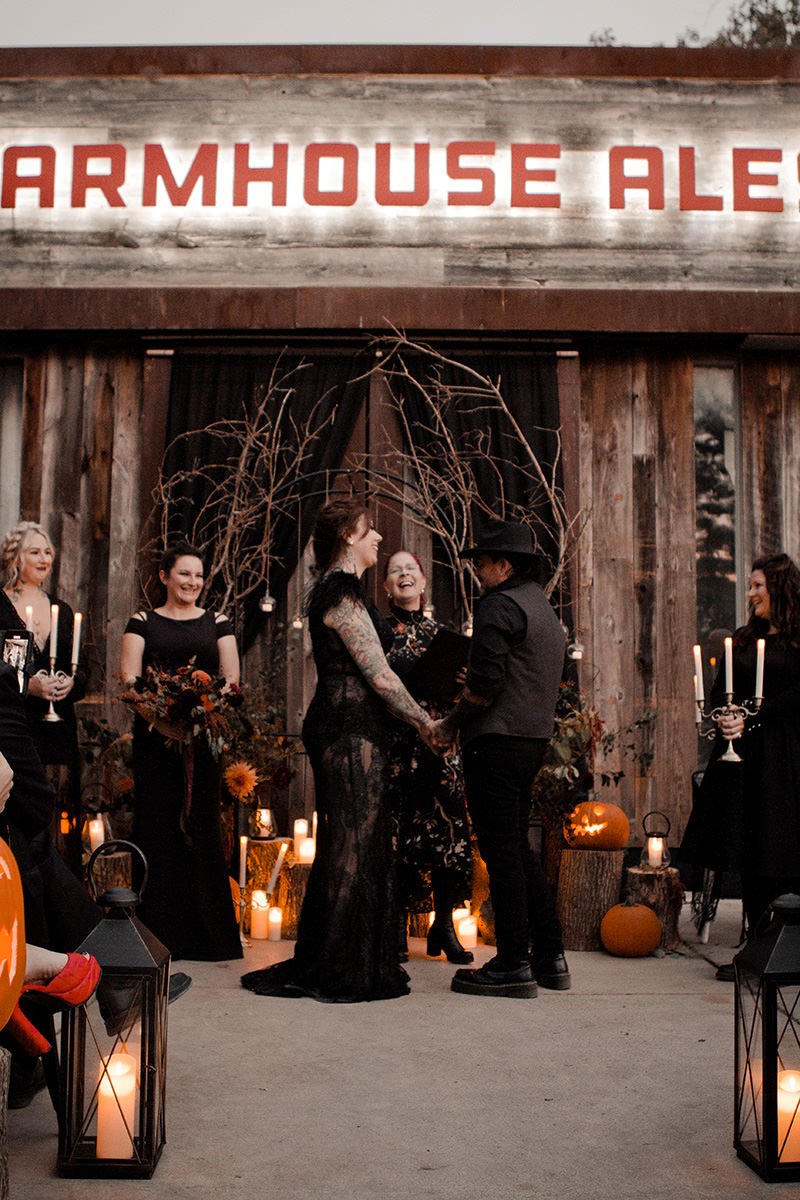 Gothic-Halloween-wedding-Oast-House-Niagara-on-the-Lake-photography-by-kathryn-gibbs-0032.JPG