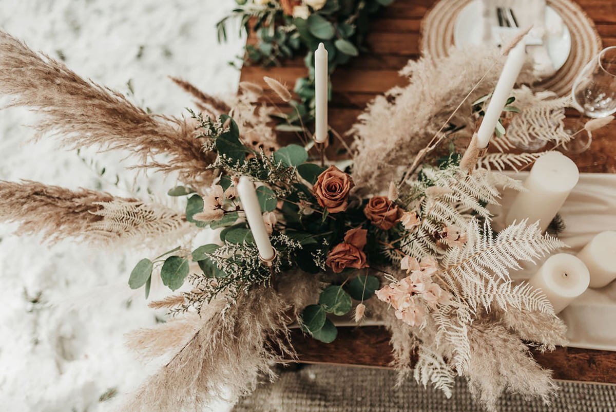 Organic-Winter-wedding-inspiration-Erin-Estates-Orton-photography-by-chelsea-noel-0043.jpg