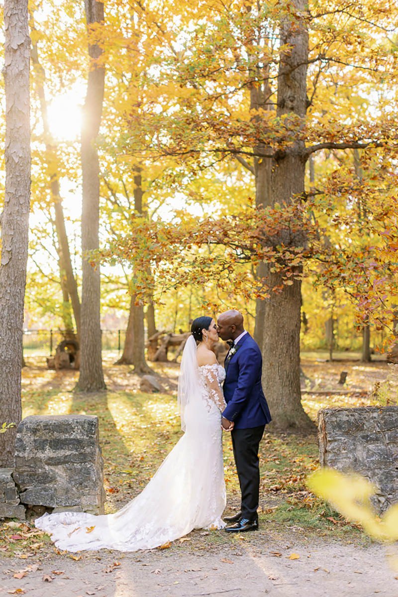 White-Oaks-Spa-Niagara-on-the-Lake-Weddings-Vineyard-Bride-Photo-by-Daniel-Ricci-Photography-0038.jpg