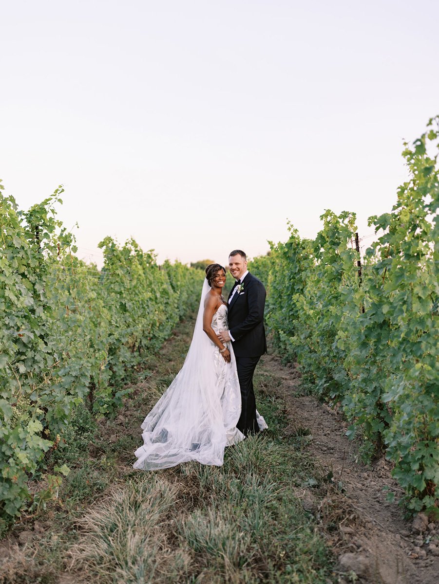 Stratus-Winery-Wedding-Laura-Olsen-Event-Planner-Niagara-Burlington-Toronto-Photographer-Vineyard-Bride-photo-by-Will-Reid-0059.jpg