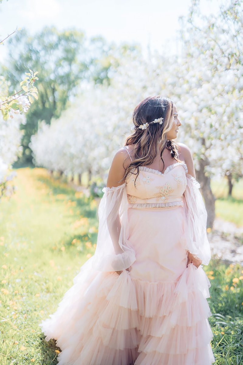 Albion-Orchard-Editorial-Wedding-Vineyard-Bride_photos-by-Lisa-Vigliotta-Photography-0018.jpg