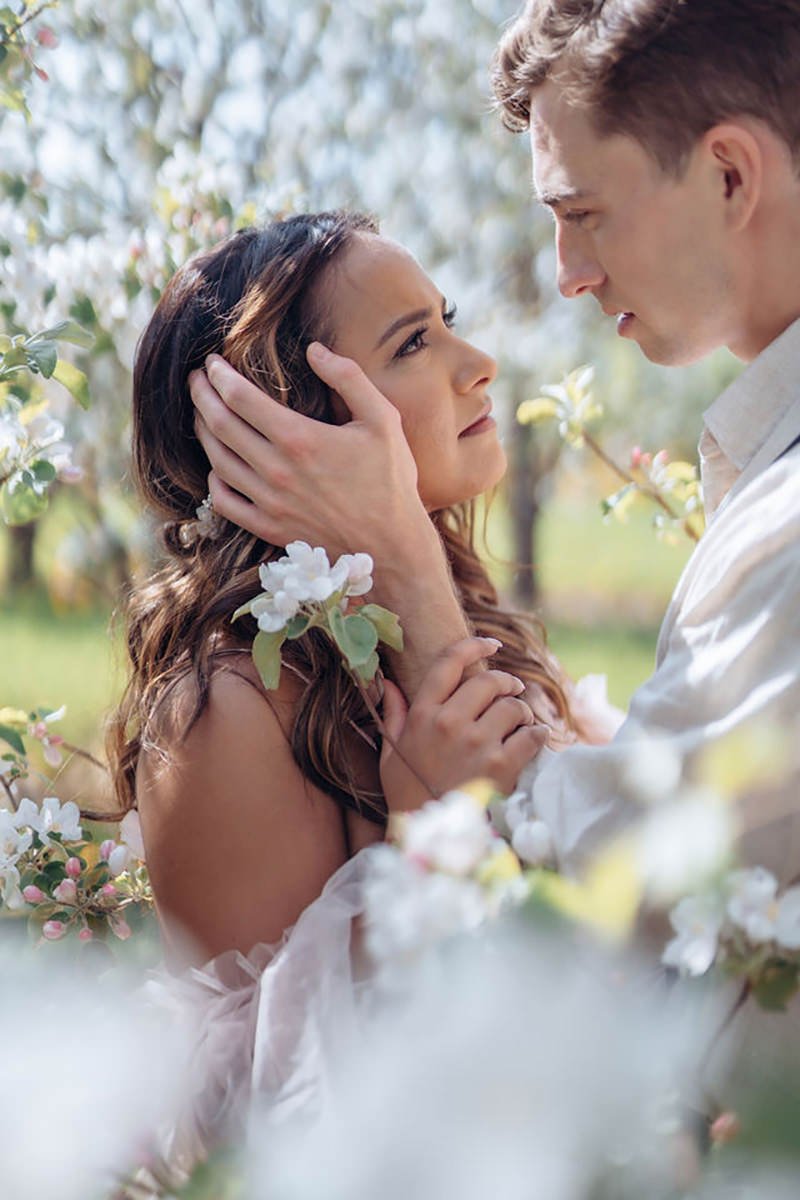 Albion-Orchard-Editorial-Wedding-Vineyard-Bride_photos-by-Lisa-Vigliotta-Photography-0020.jpg