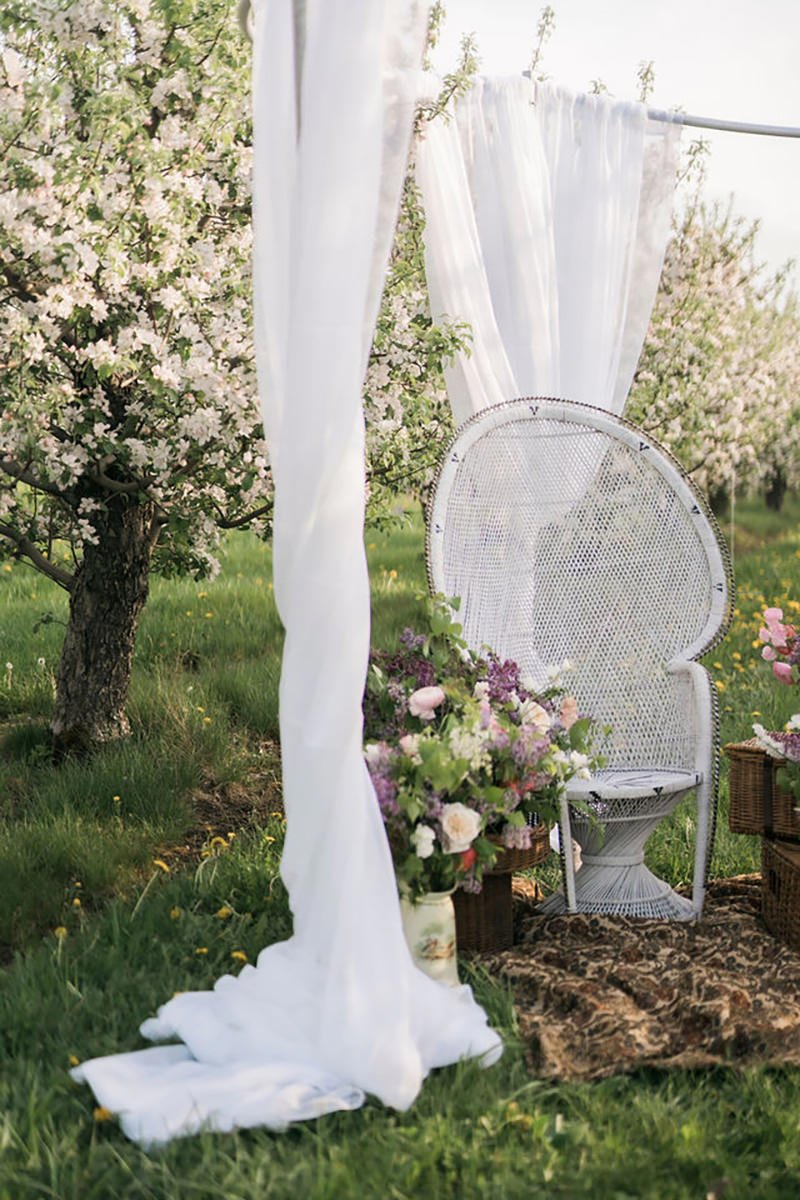 Albion-Orchard-Editorial-Wedding-Vineyard-Bride_photos-by-Lisa-Vigliotta-Photography-0045.jpg