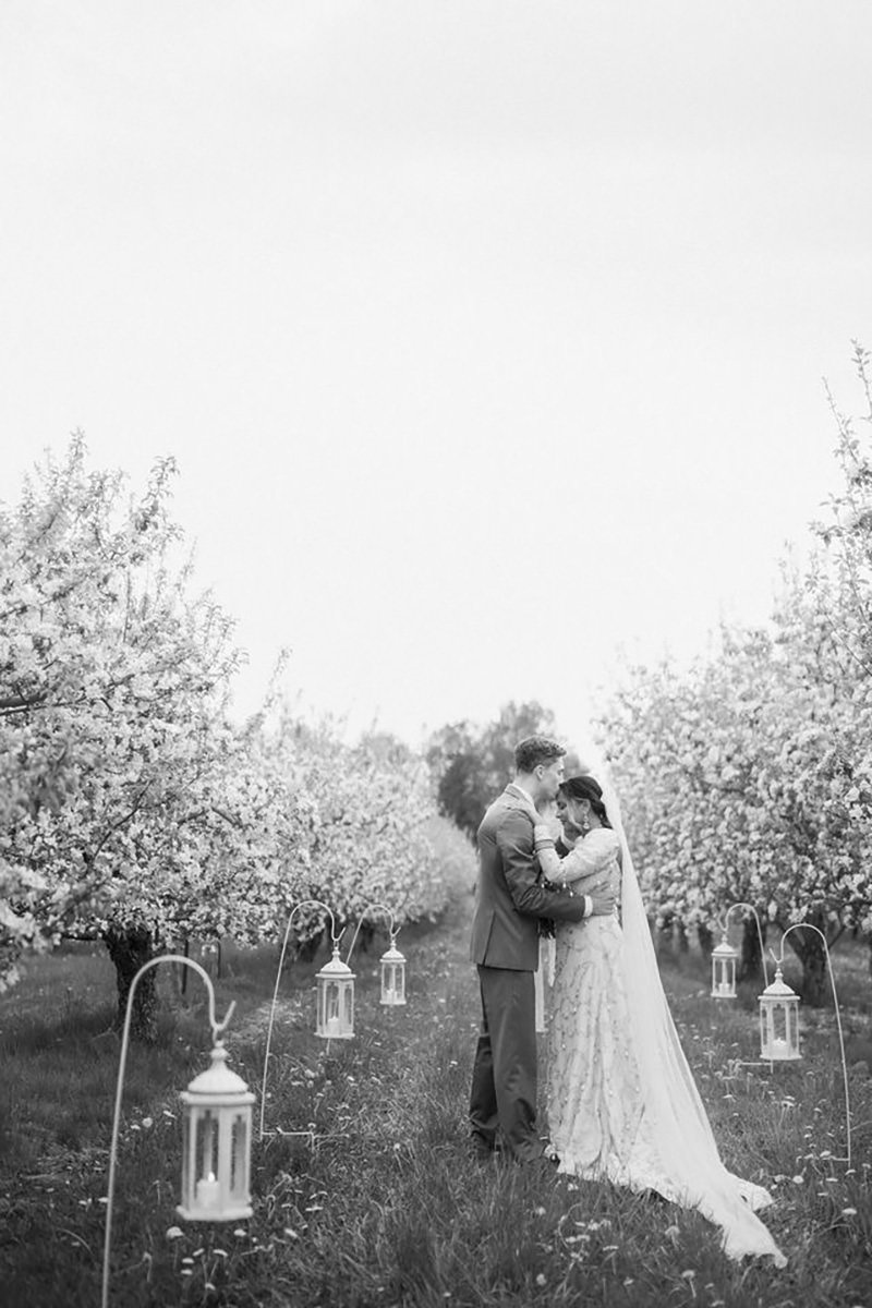 Albion-Orchard-Editorial-Wedding-Vineyard-Bride_photos-by-Lisa-Vigliotta-Photography-0055.jpg