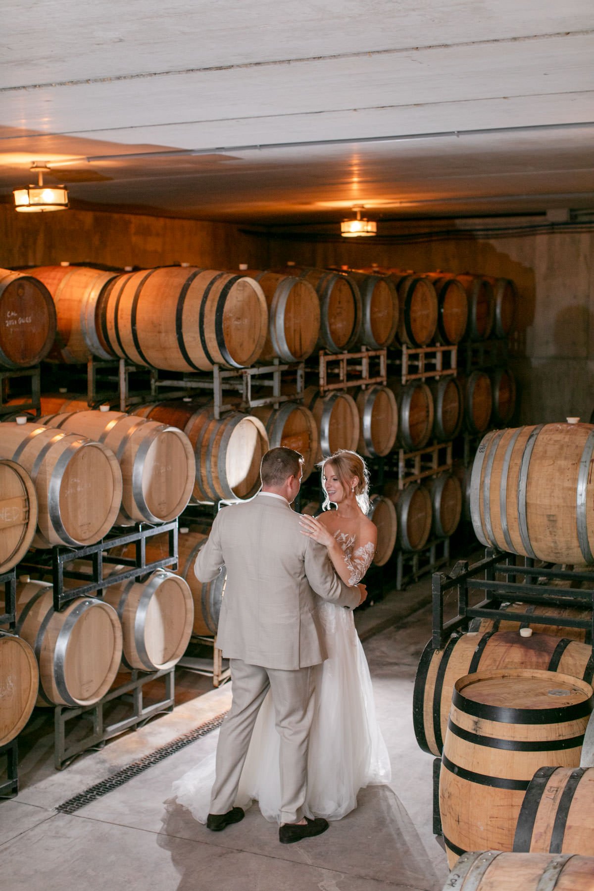 Calamus-Winery-Wedding-Vineyard-Bride-Photo-by-Philosophy-Studios-080.JPG