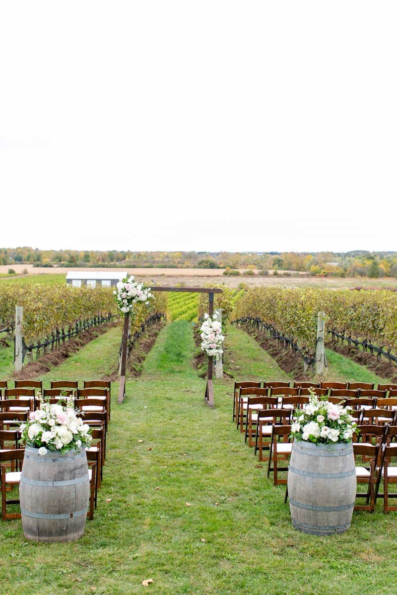 Ravine-Vineyard-Wedding-Philosophy-Studios-Swish-List-Vineyard-Bride-046.JPG