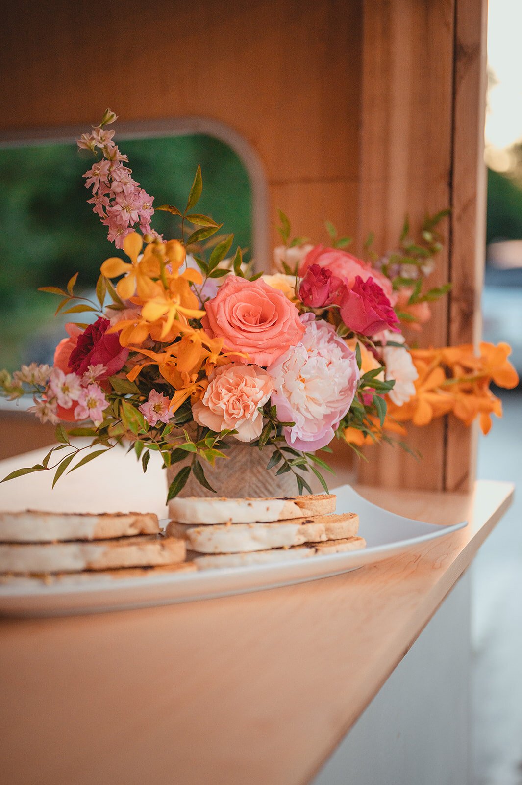lindsay-plank-events-vineyard-bride-swish-list-bold-colourful-wedding-editorial-44.jpg