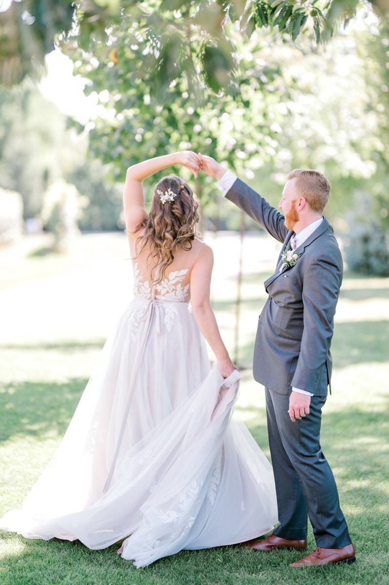 Stonewall-Estates-Wedding-Vineland-Vineyard-Bride-Photography-By-Kristine-Marie-Photography_0013.jpg