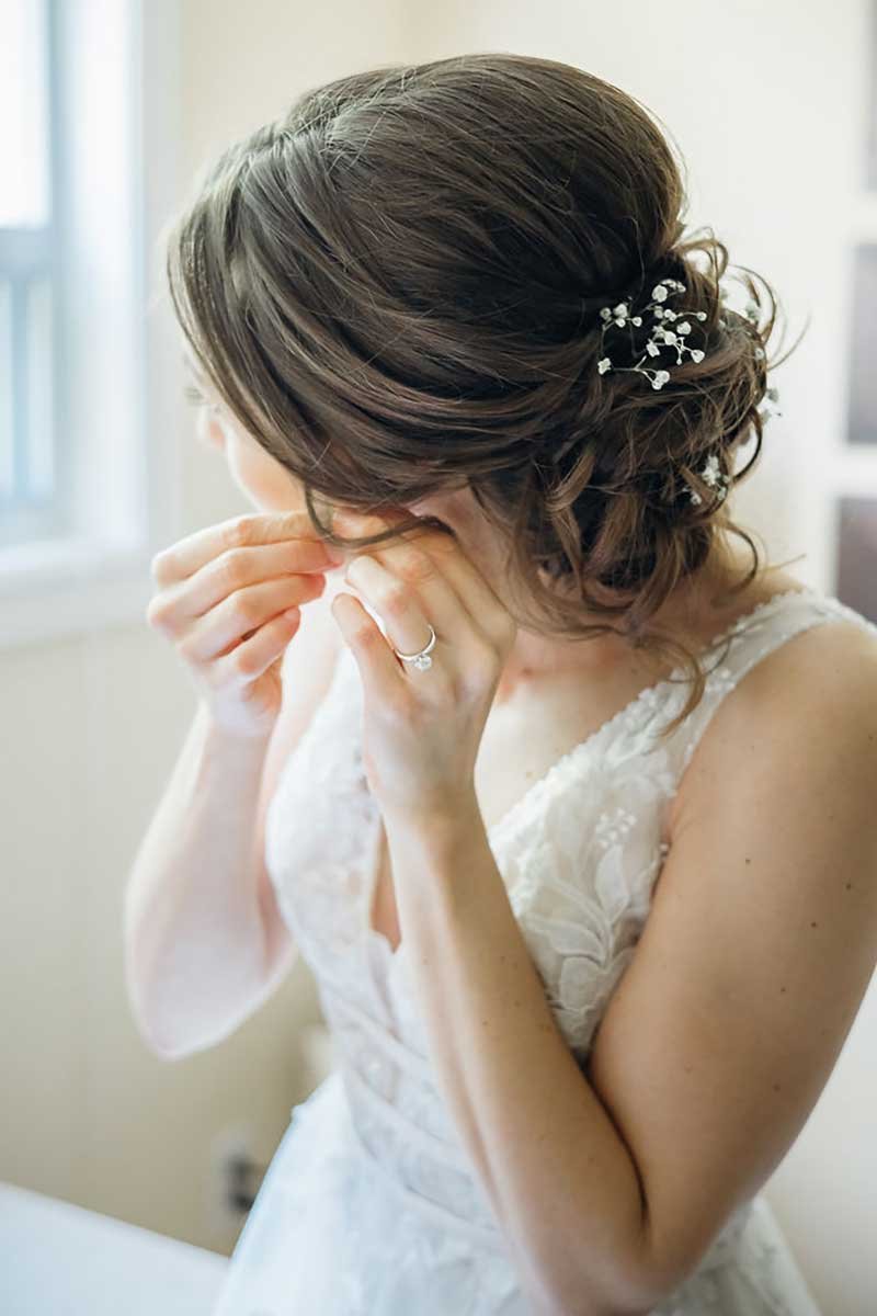 Gloss-Studio-Niagara-Southern-Ontario-Hair-Makeup-Wedding-Beauty-Swish-List-Vineyard-Bride_0002.jpg