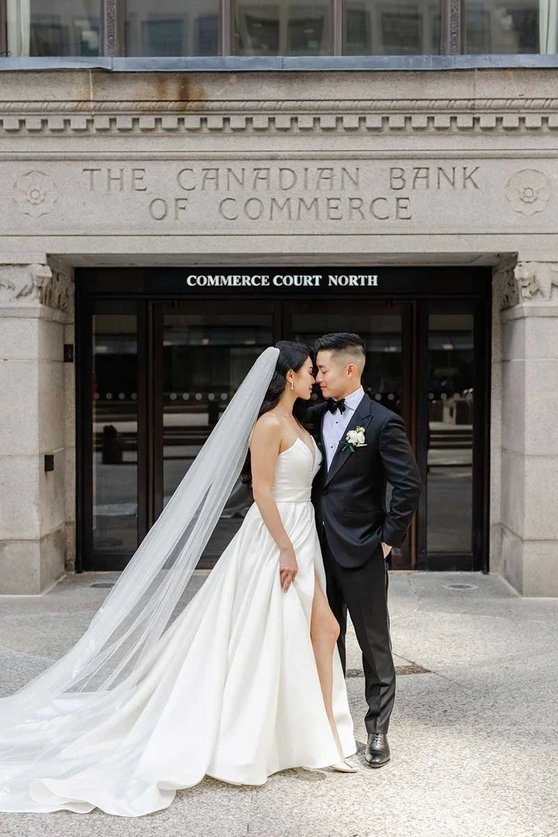 One-King-West-Wedding-Toronto-Vineyard-Bride-photos-by-Purple-Tree-0031.JPG