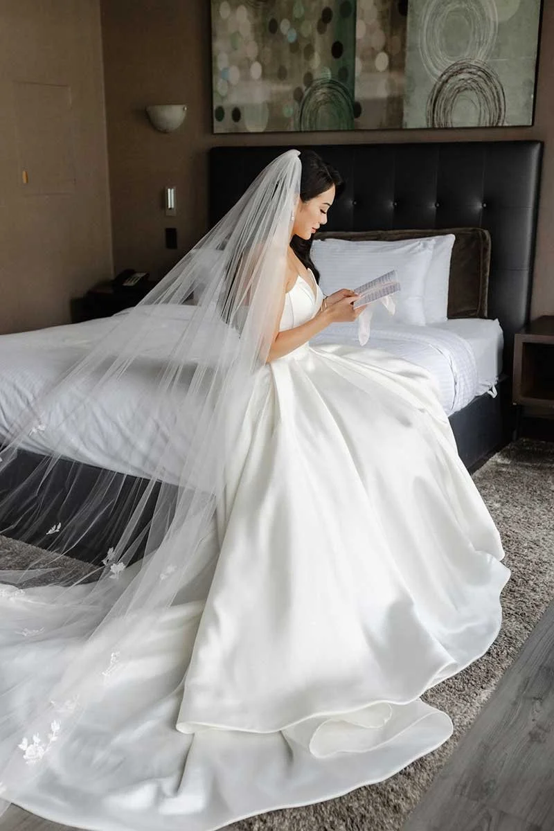 One-King-West-Wedding-Toronto-Vineyard-Bride-photos-by-Purple-Tree-0034.JPG