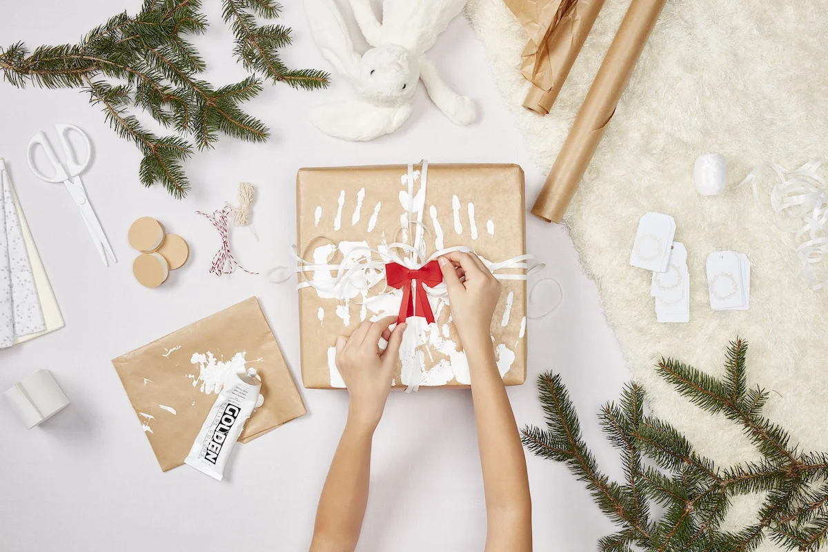 miss-cloudy-pauline-loctin-de-serres-christmas-campaign-origami-paper-art-folding-5.jpg