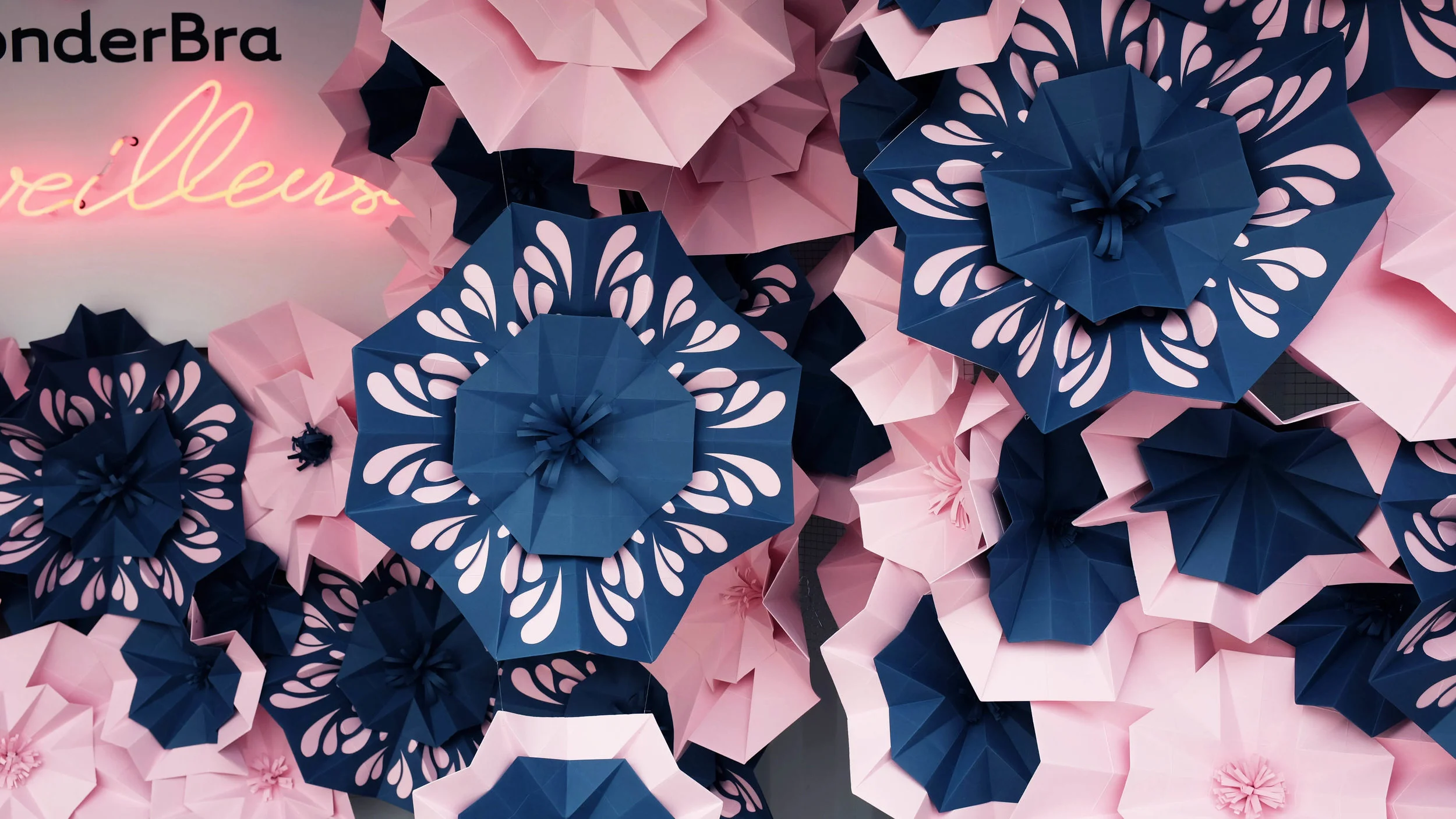 miss-cloudy-pauline-loctin-wonderbra-paper-flower-art-origami-fold-installation-3.jpg