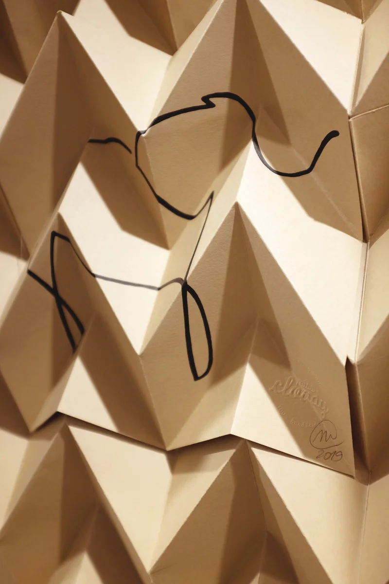 miss-cloudy-folding-paper-art-dune-knot-on-my-planet-holt-renfrew-doutzen-mural-sable-colorplan-pauline-loctin-6.jpg