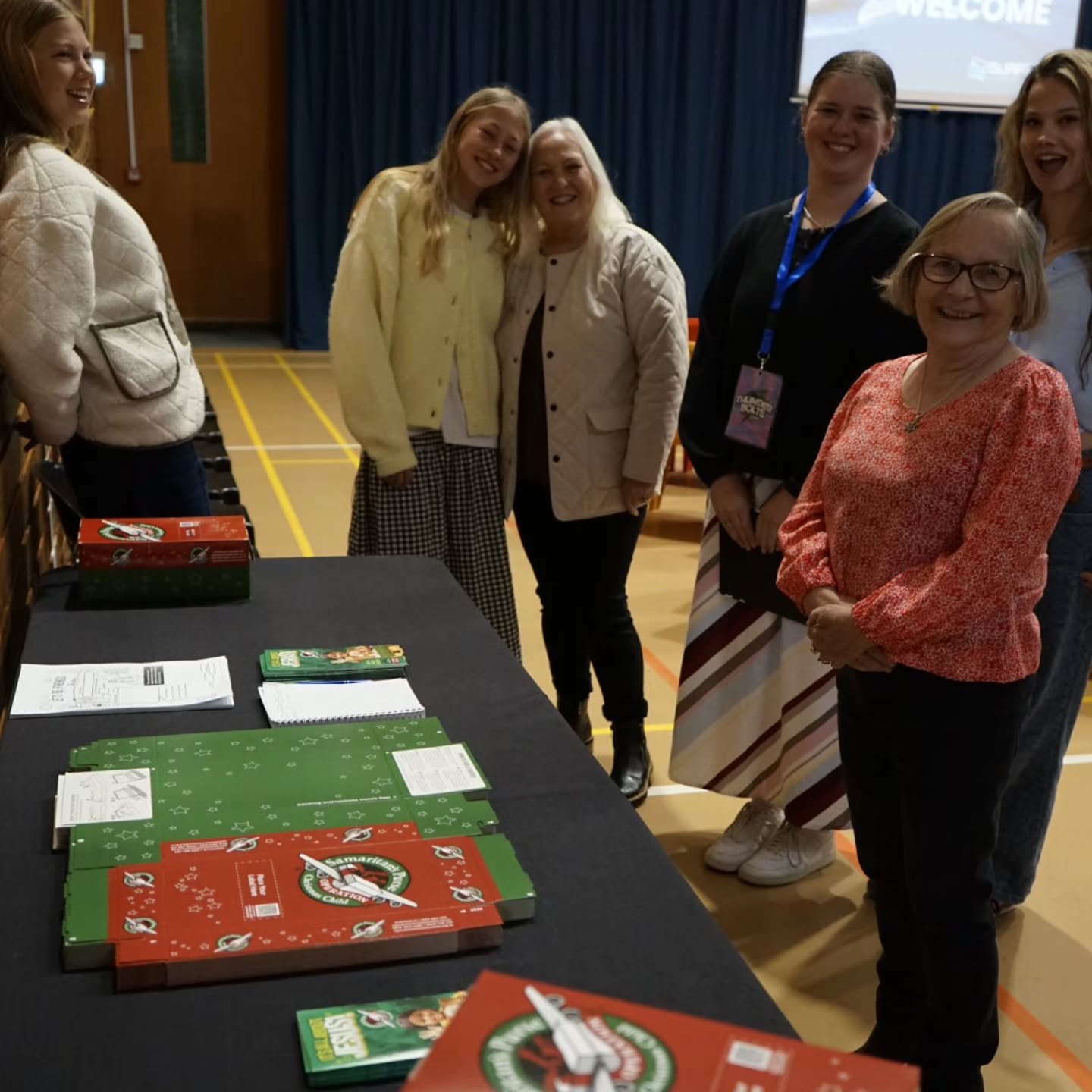 We've had an incredible response to this year's @operationchristmaschild with a record number of boxes taken to fill, but we need them back so we can get them on the ship in time to reach kids in Fiji this Christmas! 
Please bring them along to Churc