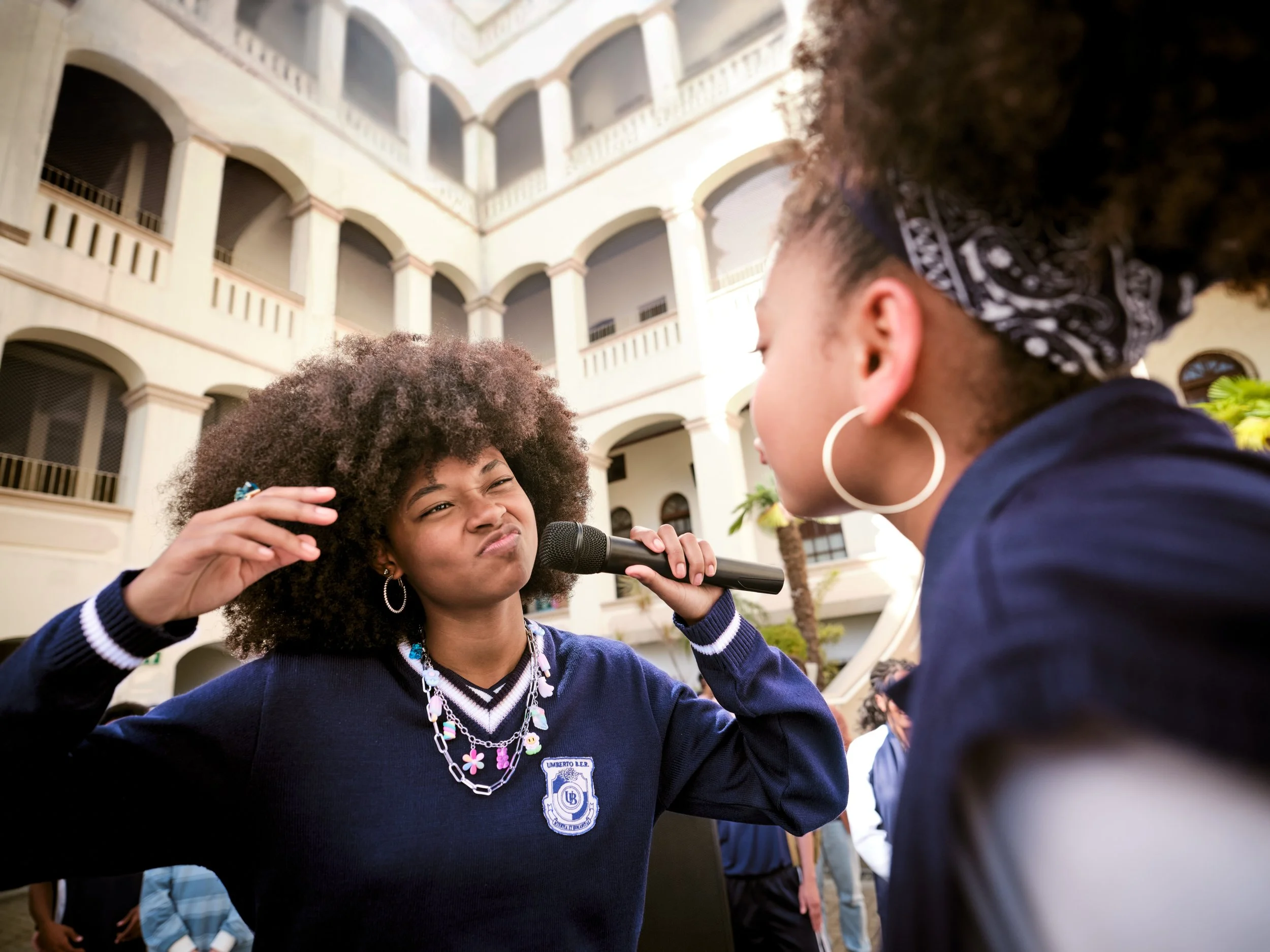 Poetisa UBERTEENS_0919 1.jpg