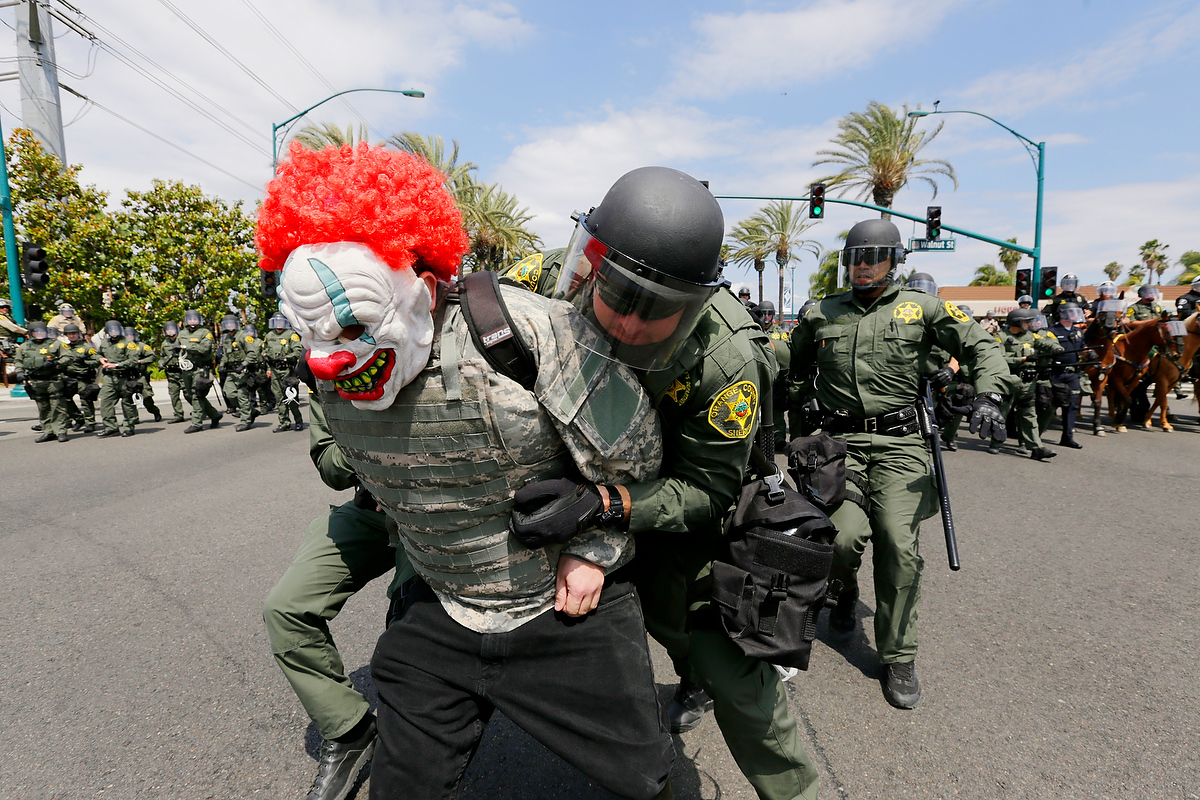 20160525-Donald Trump Rally Anaheim OCW-017.JPG