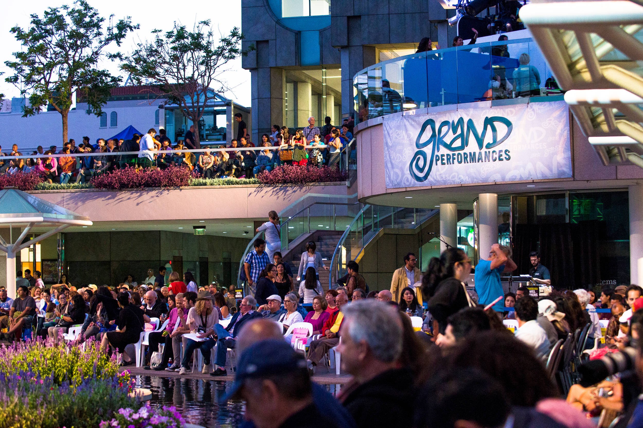  Los Angeles, CA - August 11: Gaby Moreno and Jorge Drexler perform at Grand Performances at Califronia Plaza on August 11, 2015 in Los Angeles, California (Brian Feinzimer/Fein Image) 