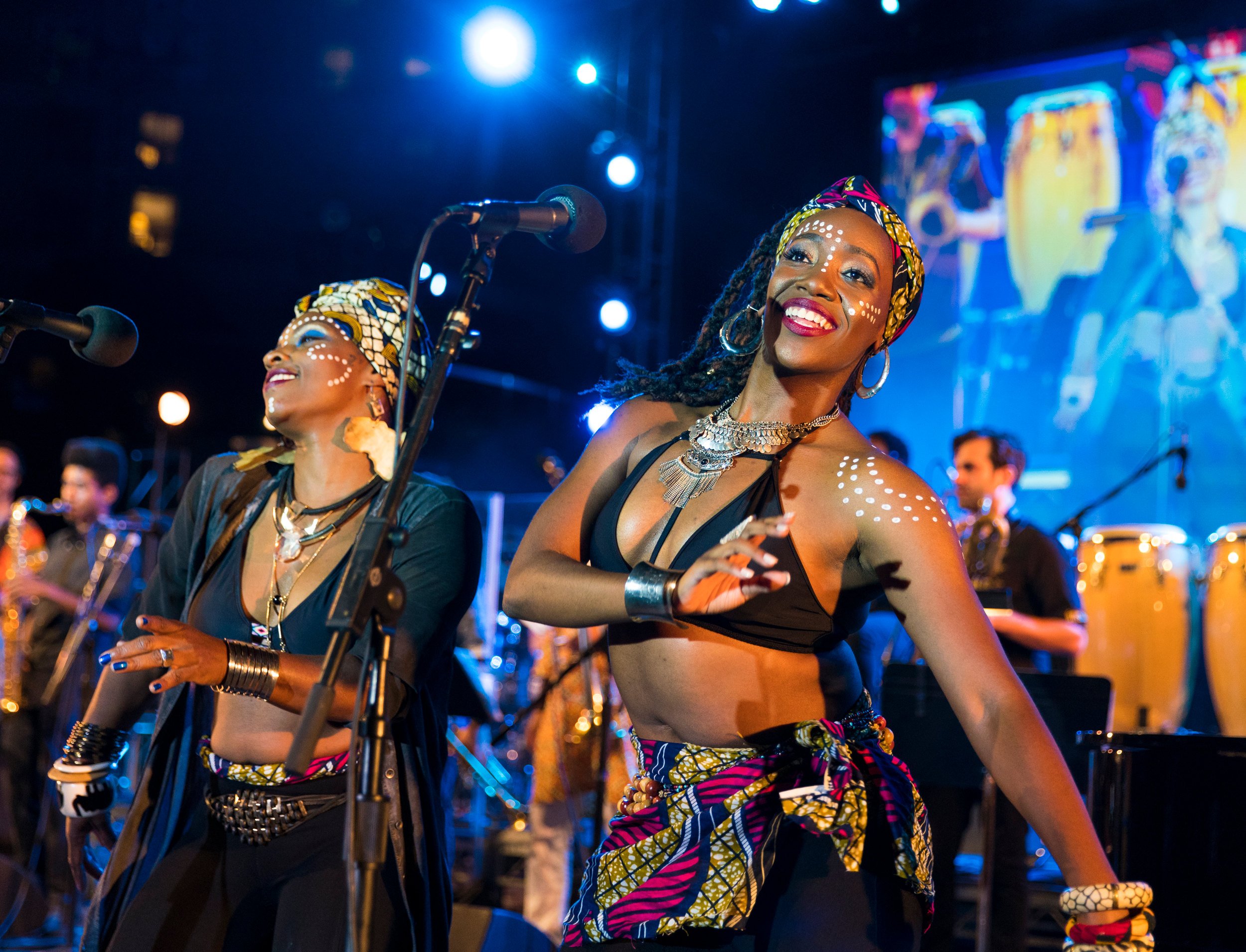  Los Angeles, CA - September 23: Feli Kuti performs at the 2017 Grand Performances Gala at California Plaza on September 23, 2017 in Los Angeles, California (Brian Feinzimer/Fein Image) 