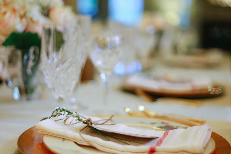 DIY Summer Wedding Napkins | MALLORIE OWENS