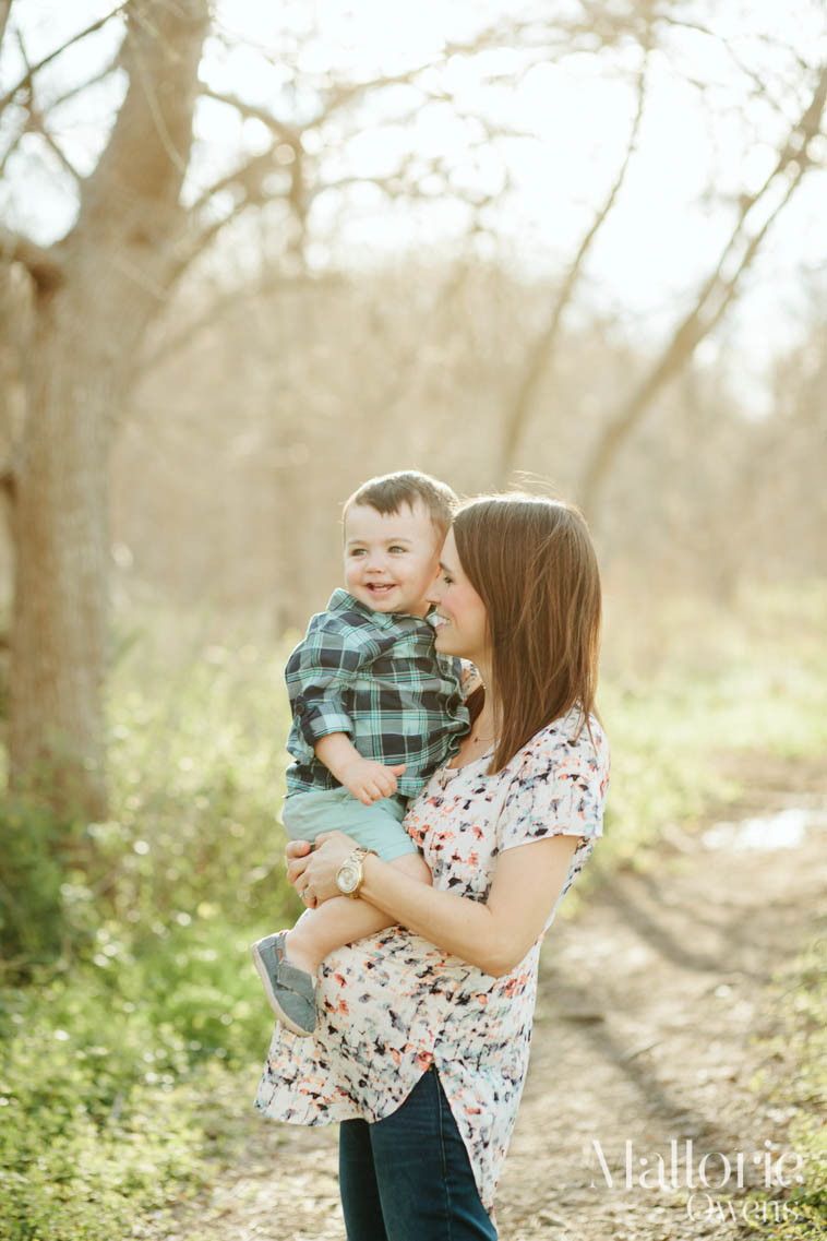 Austin Maternity Photographer | MALLORIE OWENS