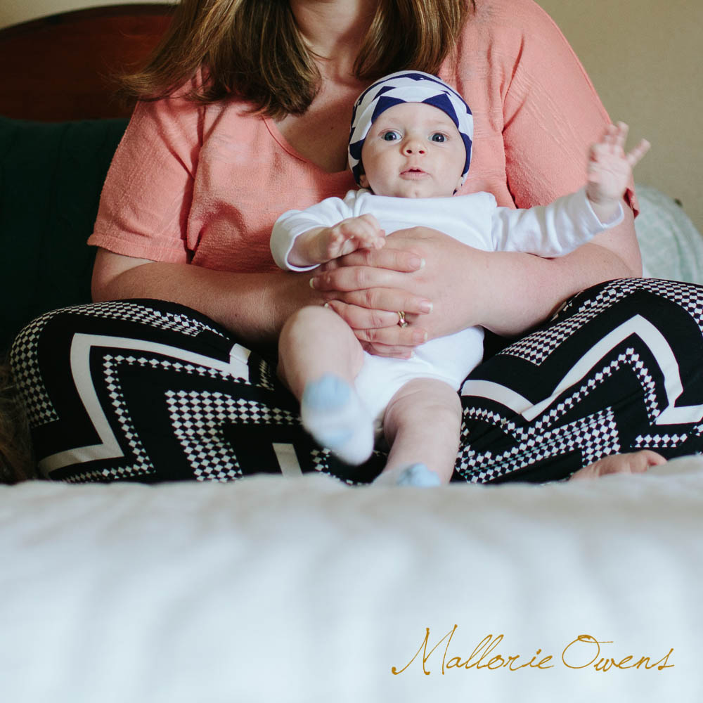 Lifestyle Newborn Photography | MALLORIE OWENS