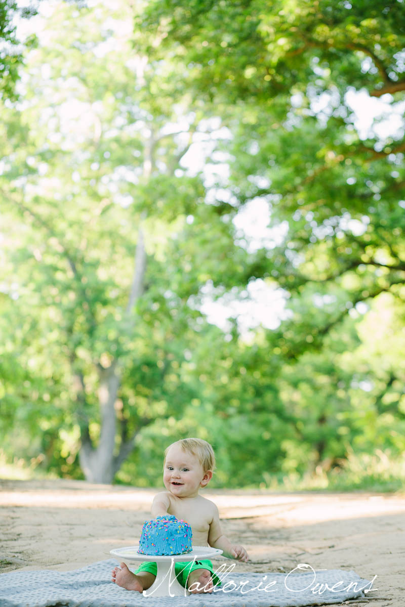 Cake Smash Photo Shoot | MALLORIE OWENS