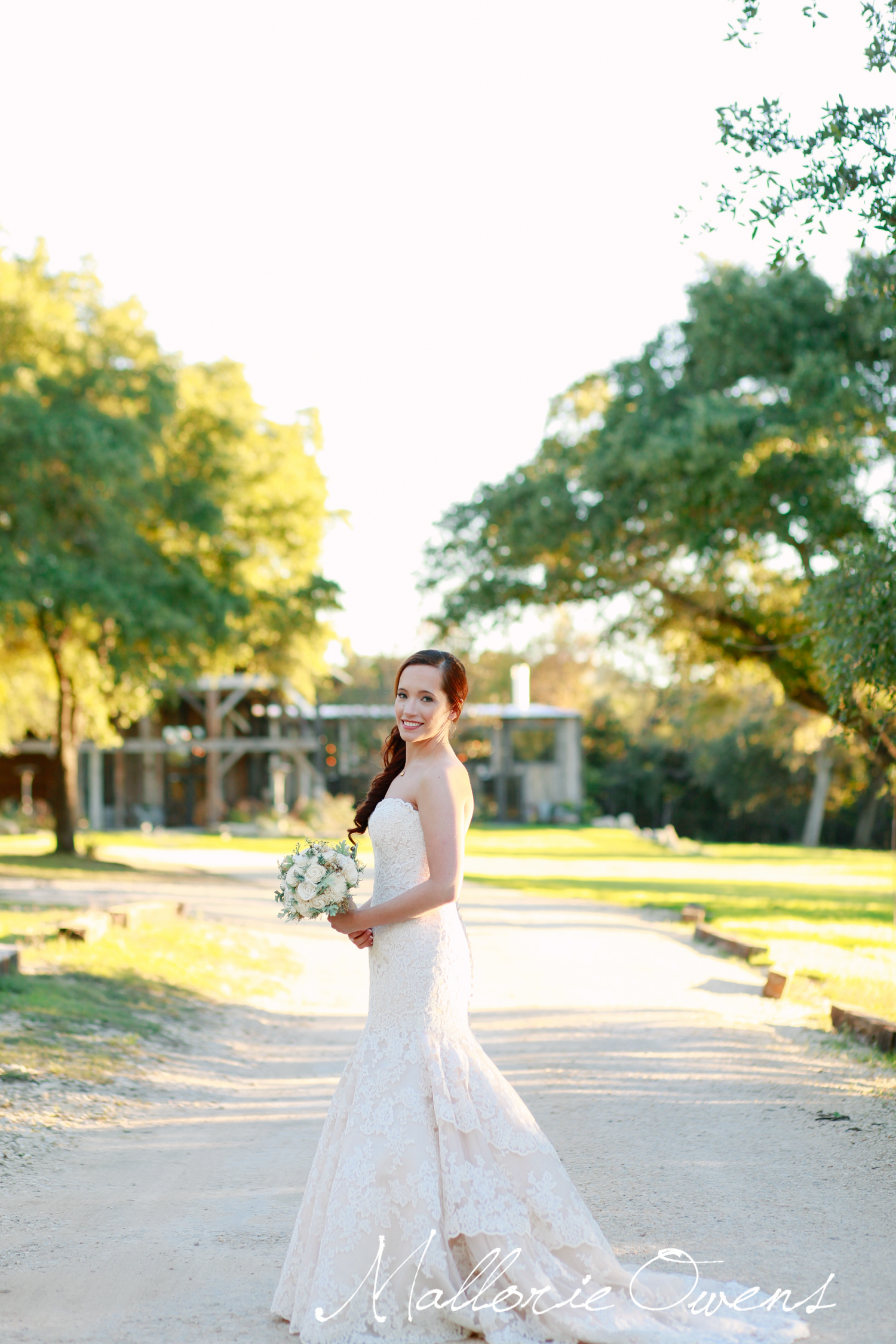 Austin Wedding Photographer, The Creek Haus | MALLORIE OWENS