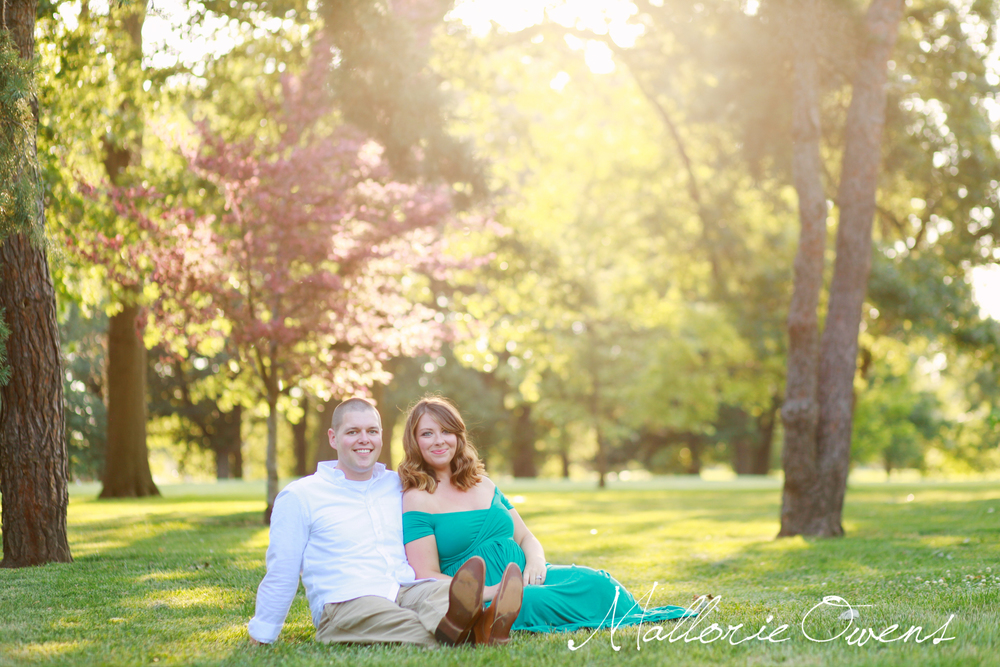 Fine Art Maternity Photography | Mallorie Owens 