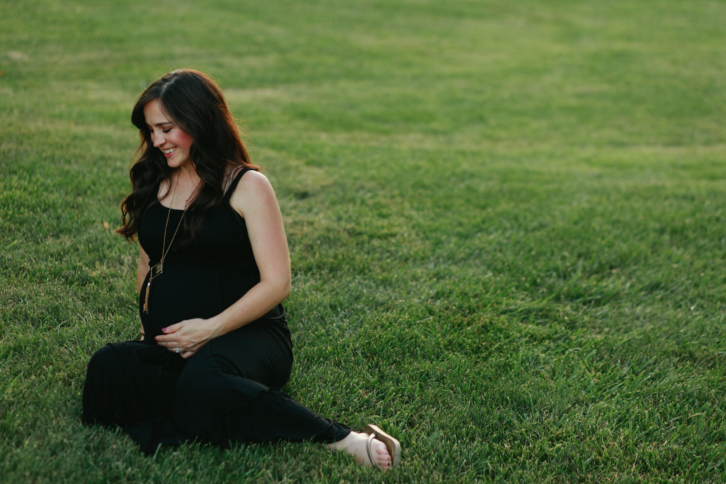 Sunset Maternity Photography | Mallorie Owens