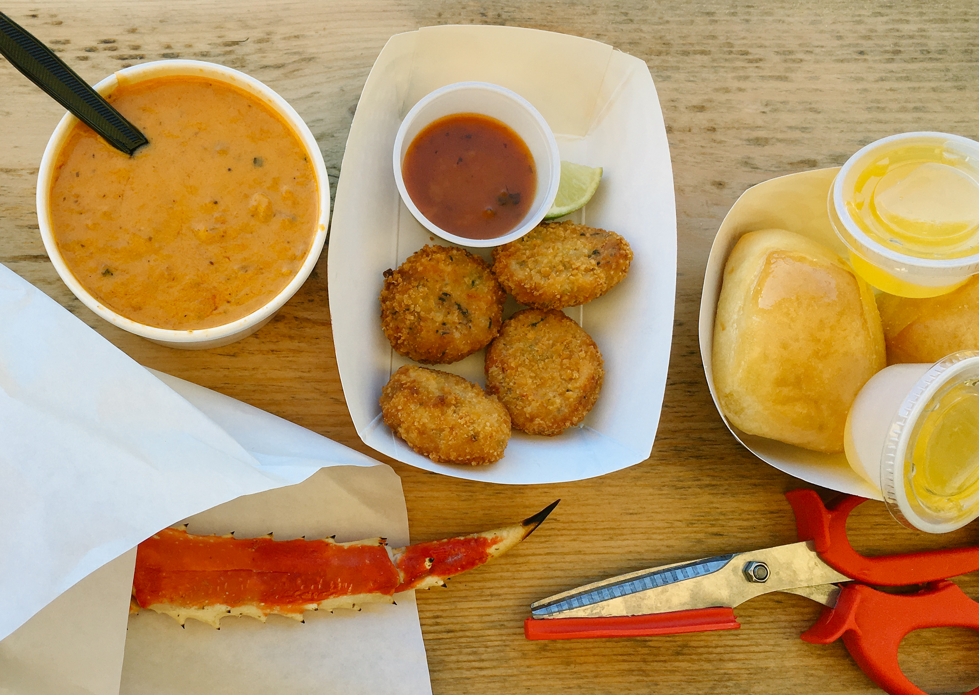 Places to Eat in Juneau, Alaska ↠ Tracy's King Crab Shack | MALLORIE OWENS