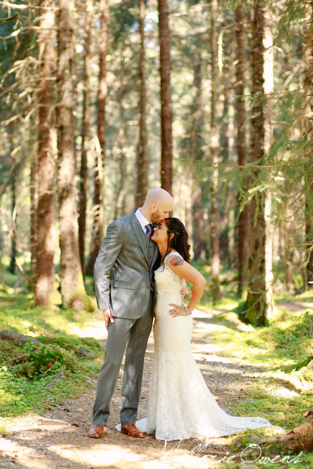 Juneau, Alaska Wedding Photography | MALLORIE OWENS