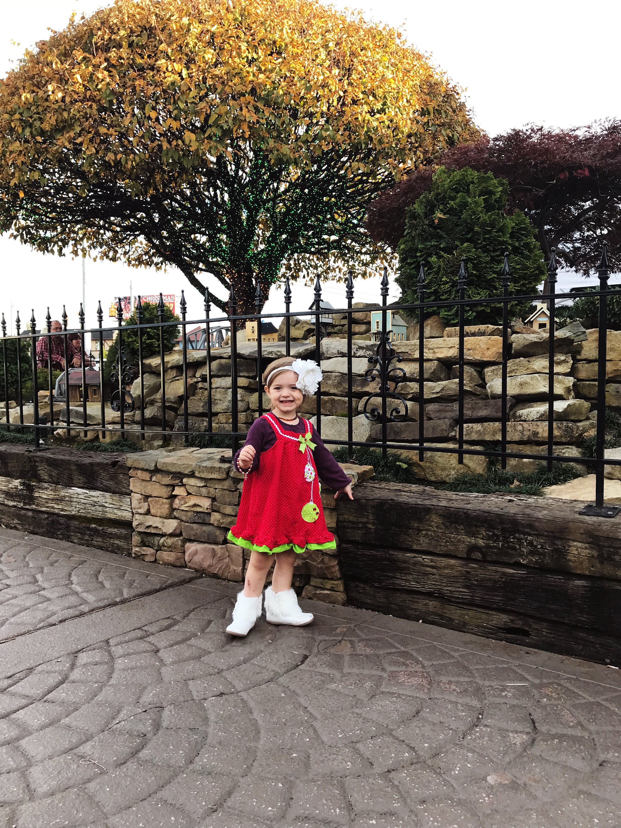 The Christmas Place Family Attraction in Pigeon Forge, Tennessee | Mallorie Owens