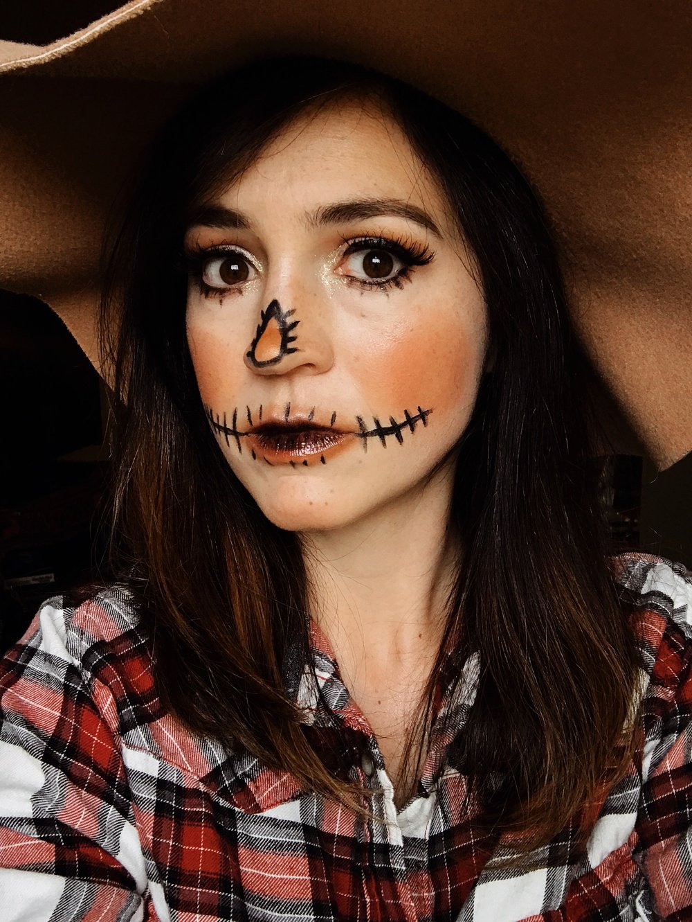 Last minute EASY Halloween scarecrow costume with makeup!