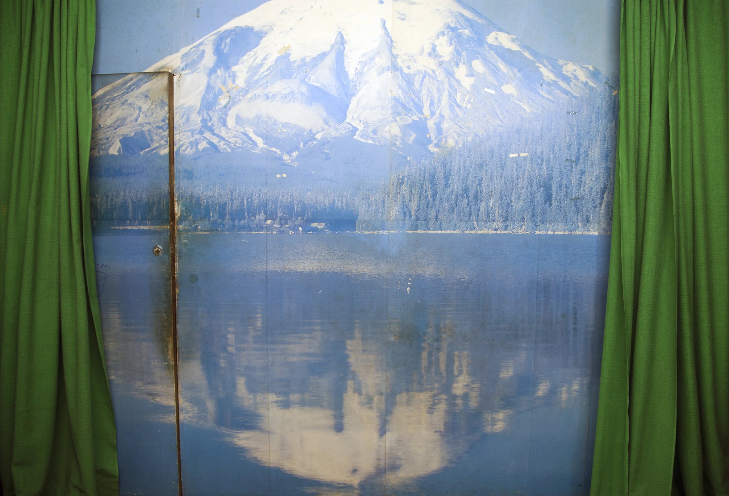 IMG_2566backdrop.jpg