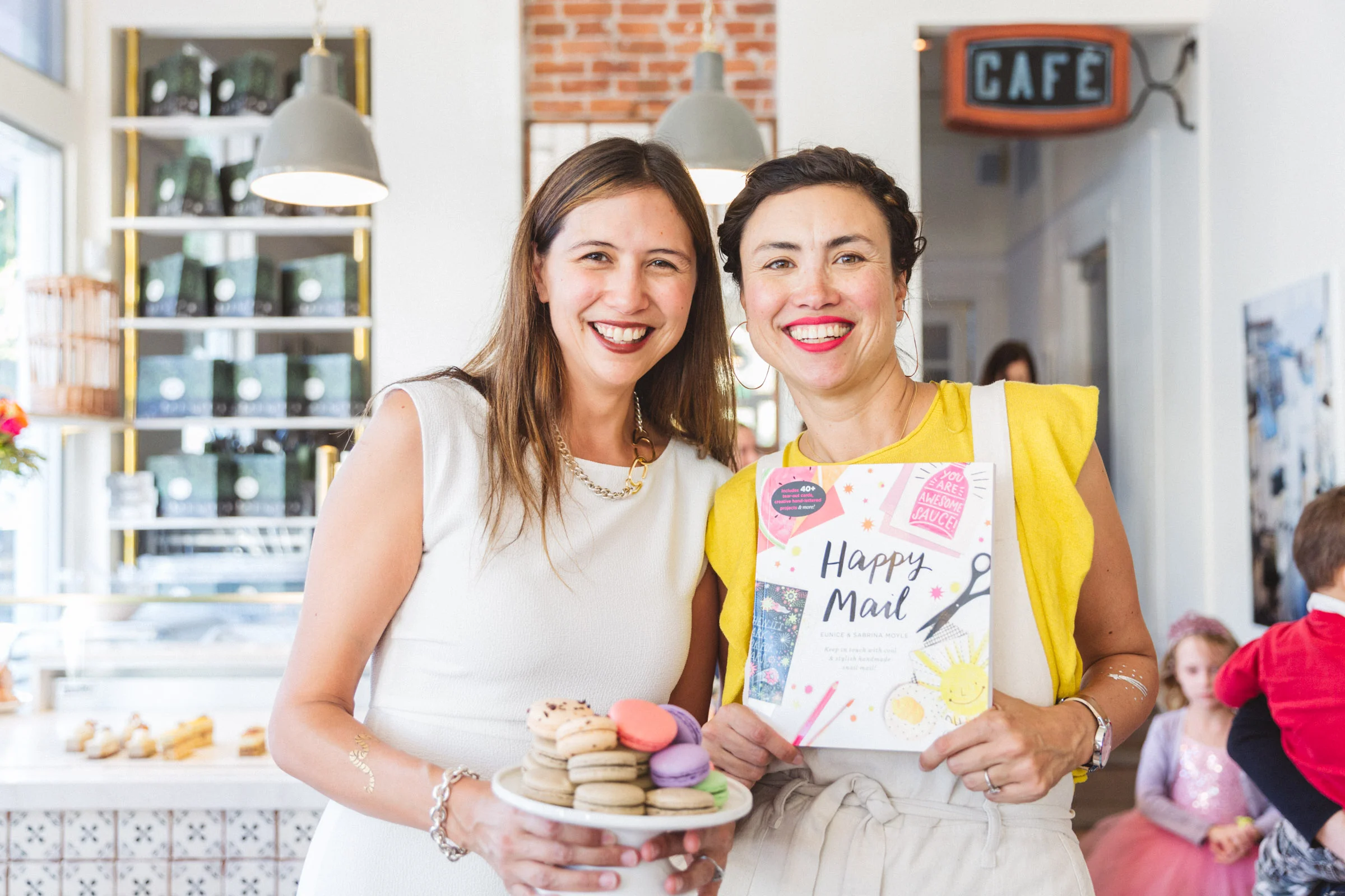 Zoe-Larkin-Photography-Happy-Mail-Launch-54.jpg