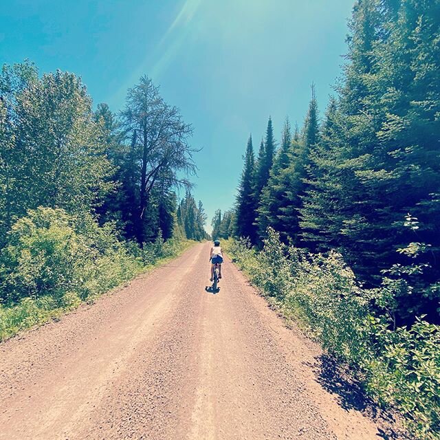 Dug into some #cookcountygravel today and it was perfect. 
Proud to support companies on the right side of history.
#publiclandowner #salsacutthroat #grandmaraismn #superiornationalforest #donorthmn #keepthenorthcold #teamnorth @salsacycles @revelate