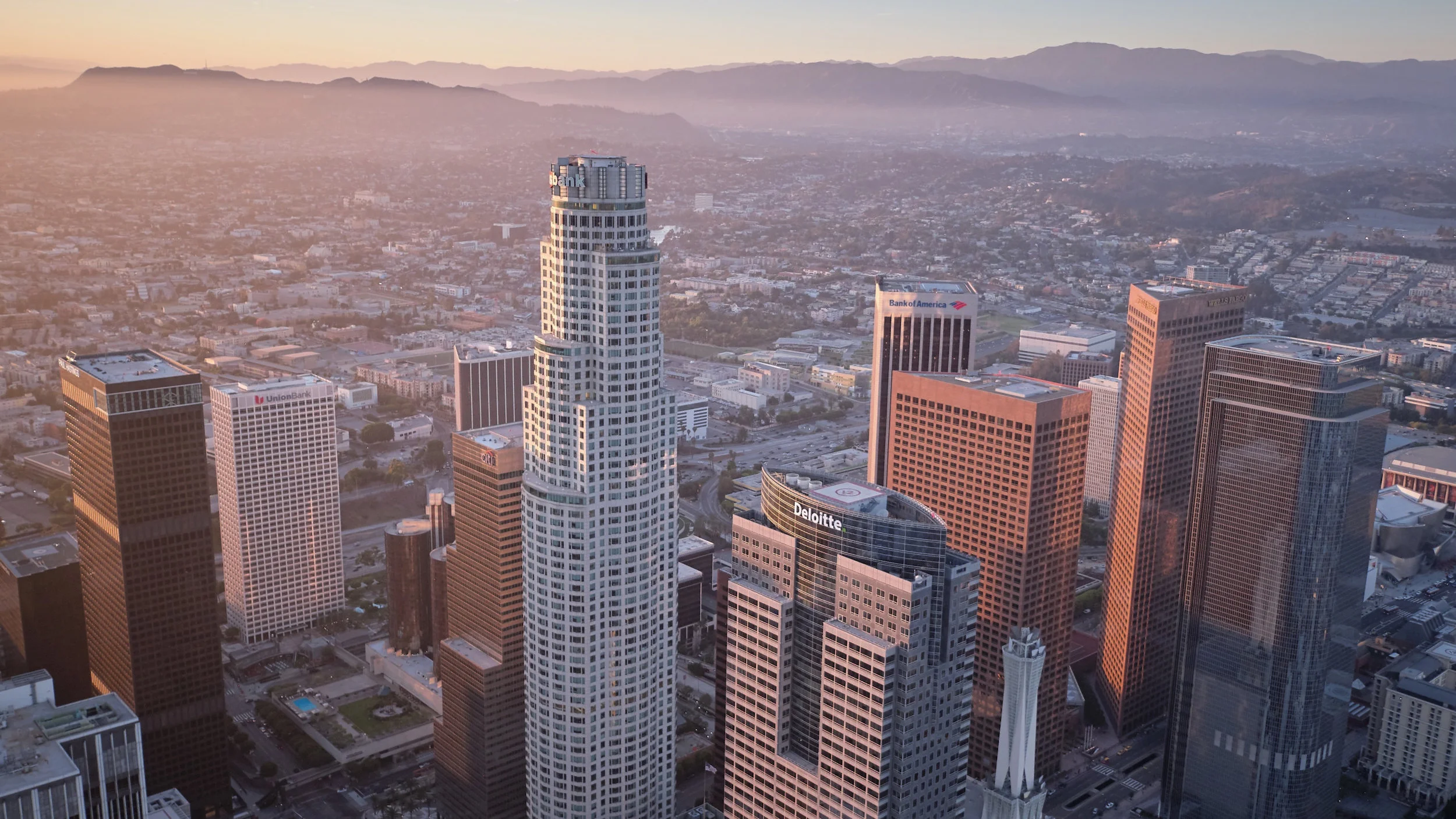 2017_07_27---DTLA-Skyline-Aerial-Dusk_ZL_043.jpg