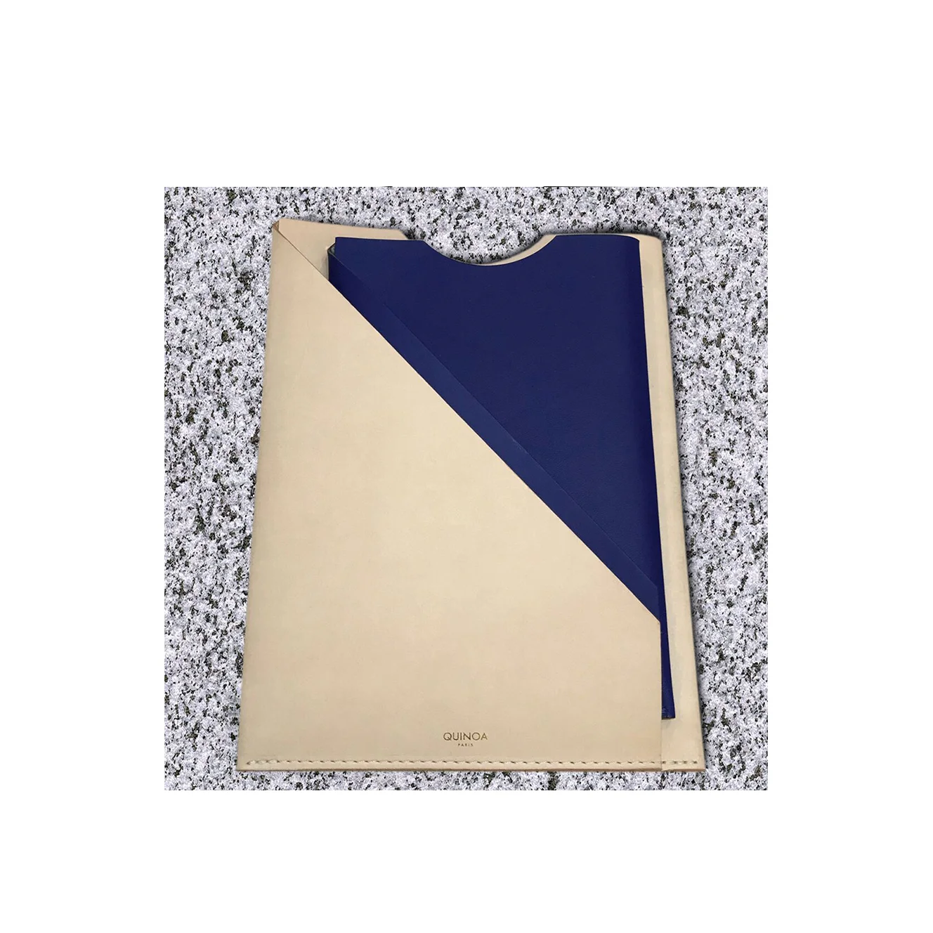 HEXA bleu 3.jpg
