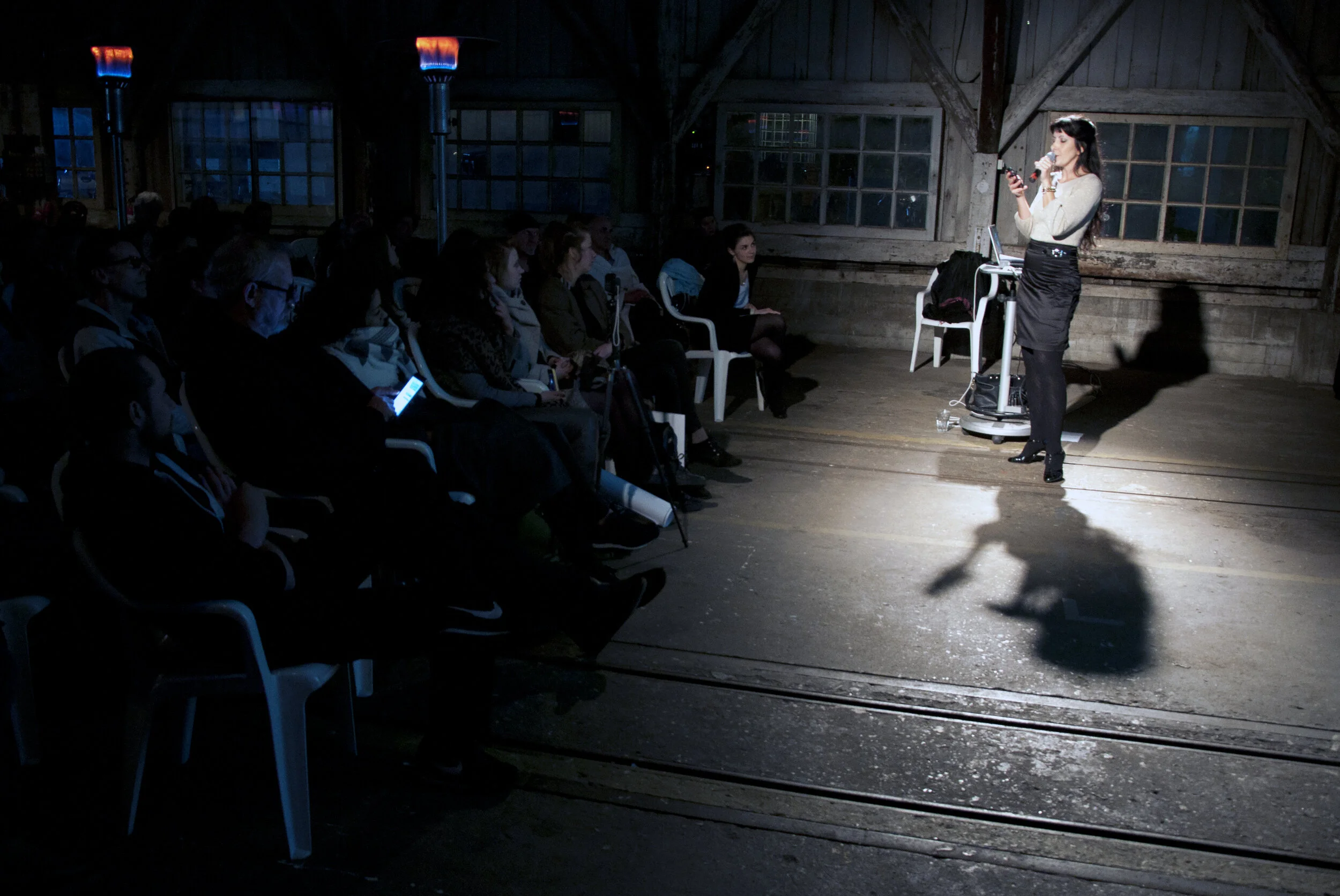 Coaching - Kalyss Mercury - Tantric Dominatrix - Kink Coach