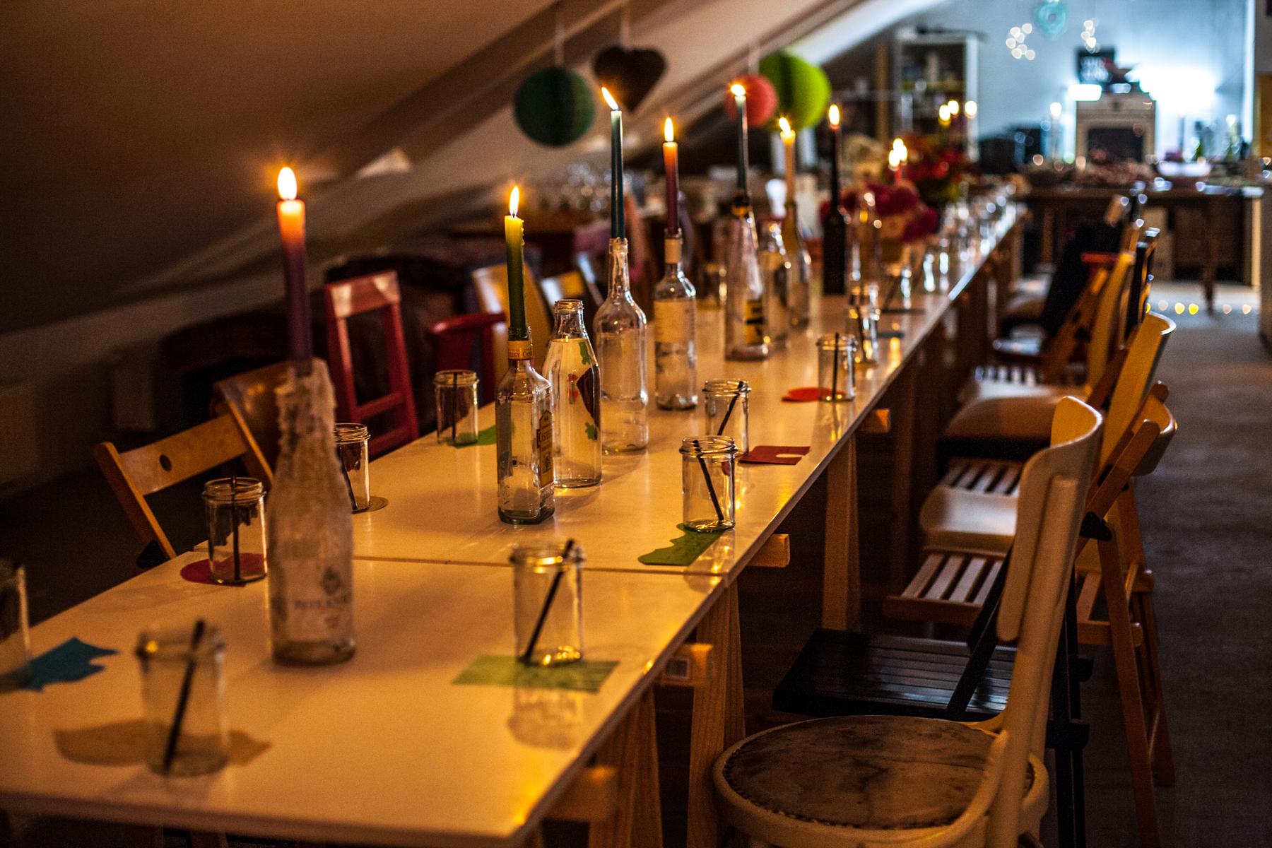 Stol spreman The table is ready
