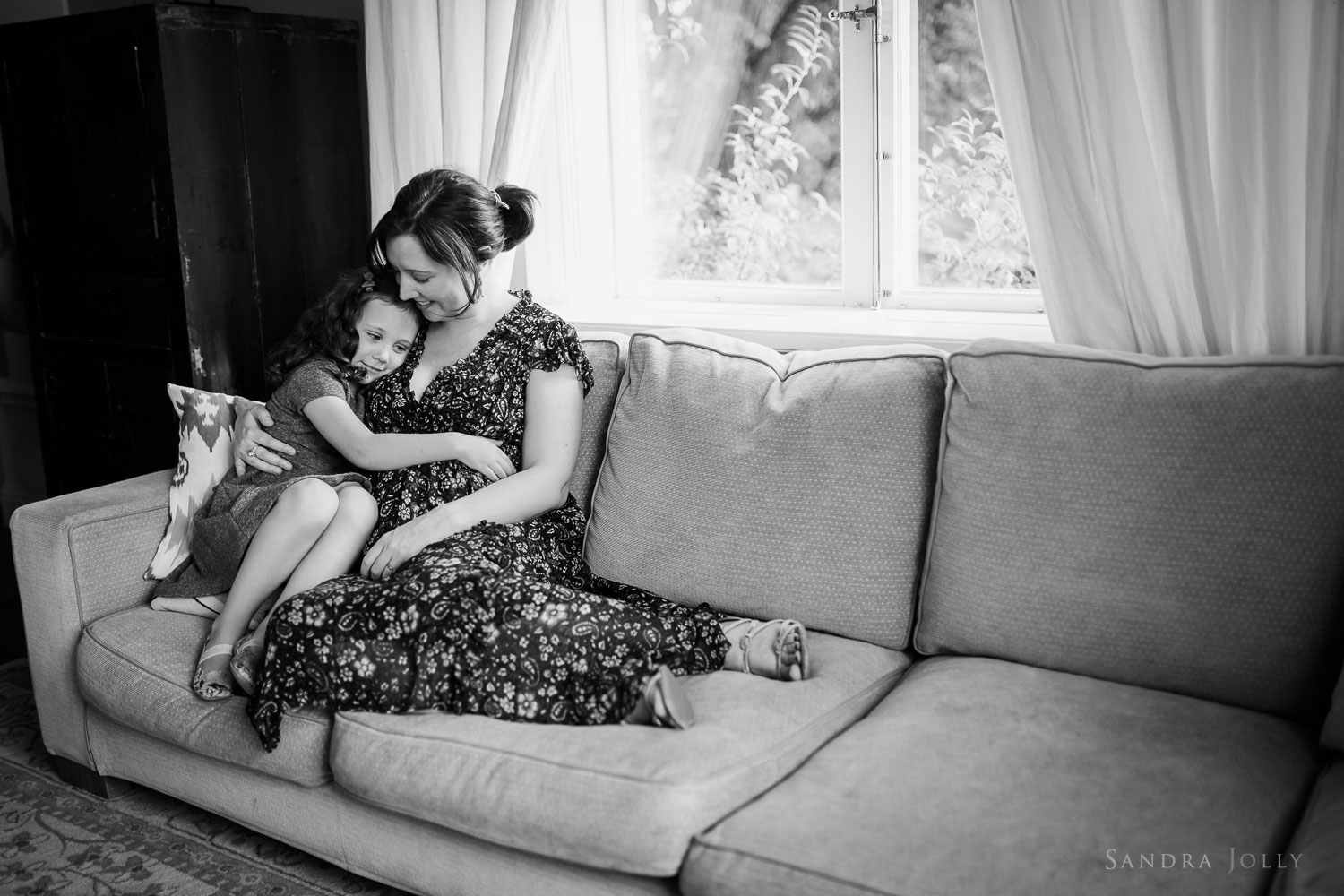 mother-and-daughter-photo-session-in-Stockholm.jpg