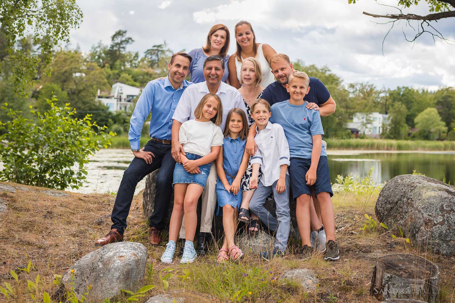 Extended family photo session | Stockholm Outdoor family photography ...