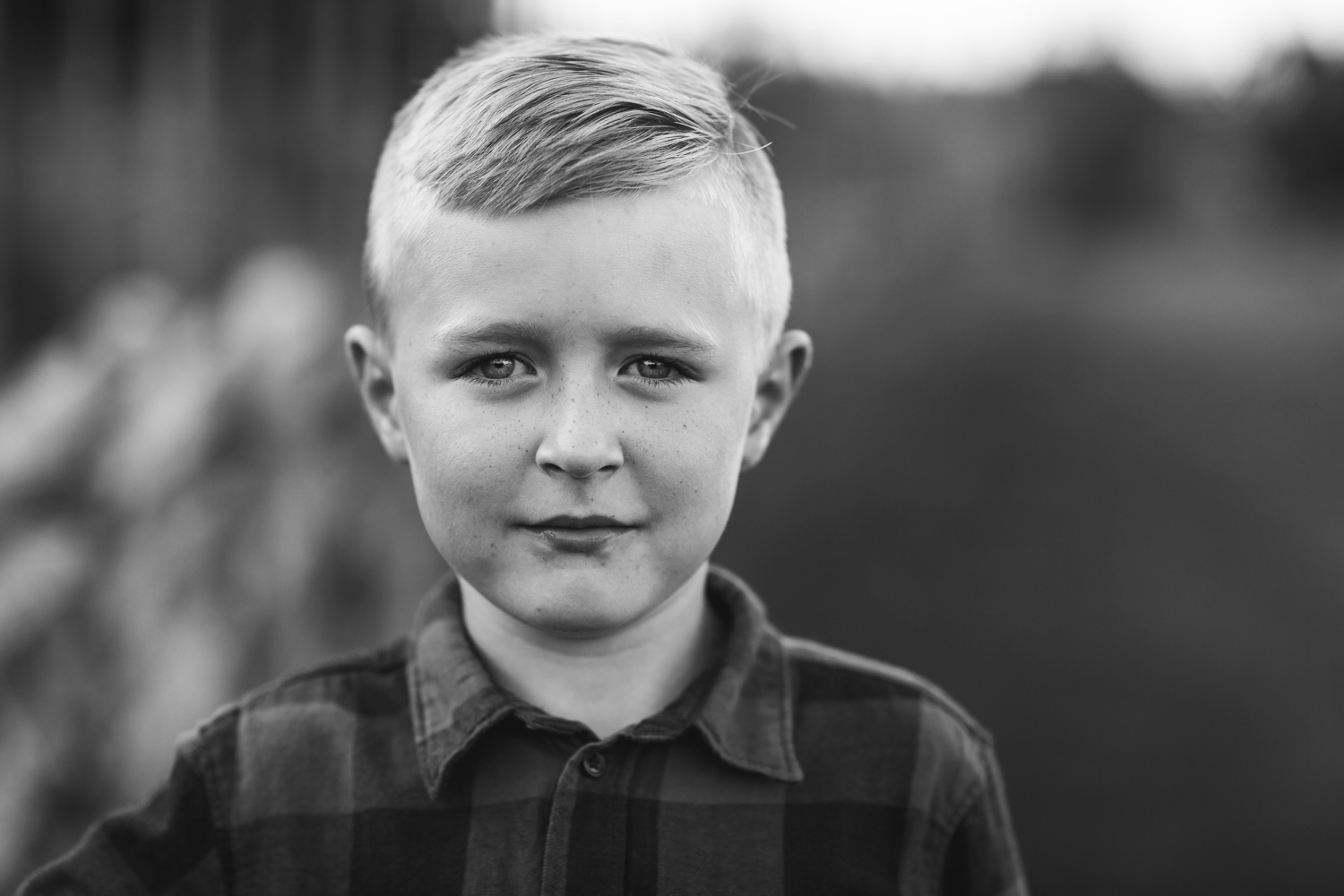 black-and-white-child-portraiture-by-stockholm-family-photographer-sandra-jolly.jpg