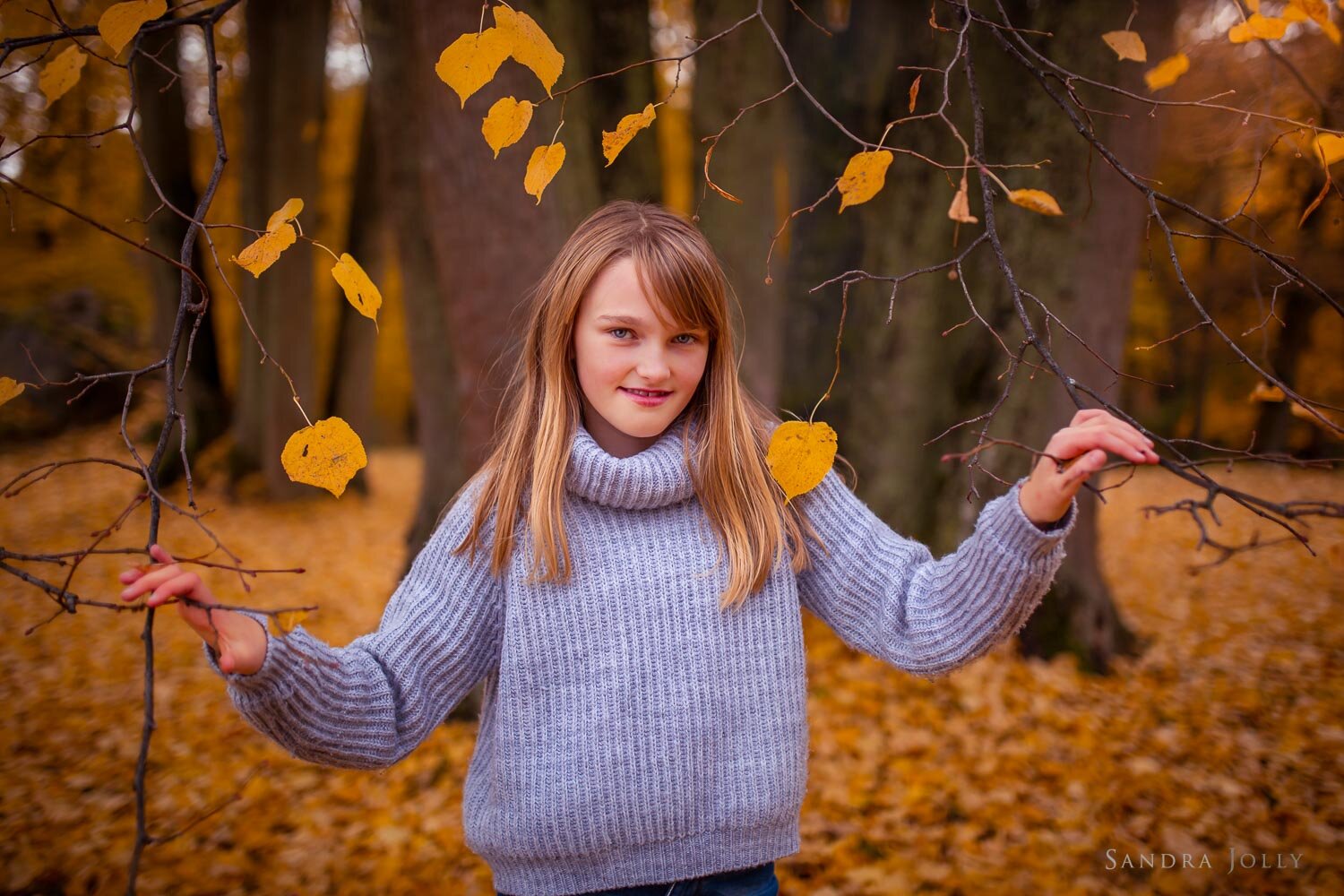 autumn-portrait-at-ulriksdals-slott-by-sandra-jolly-photography.jpg