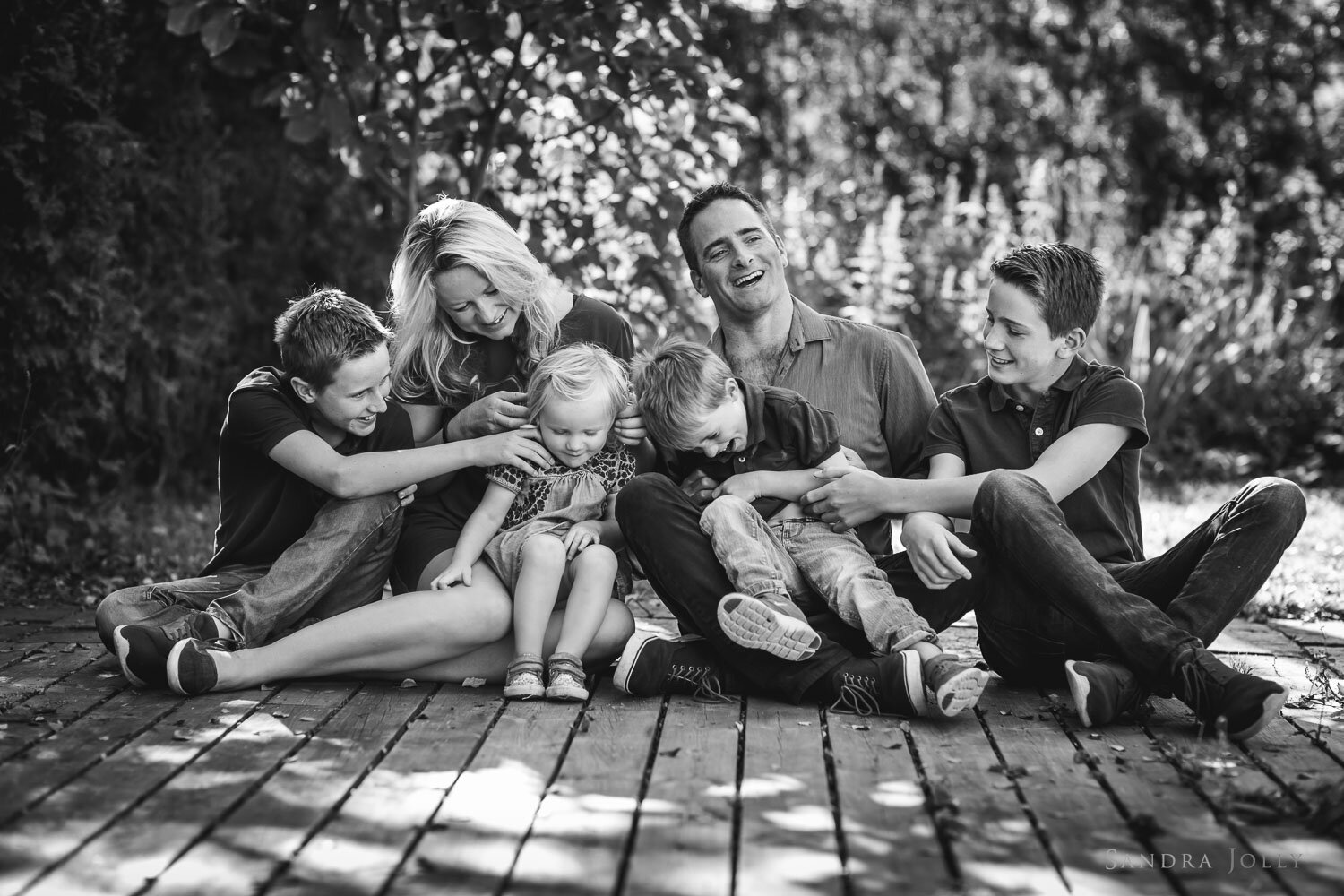 favourite-family-photographs-by-sandra-jolly-photography-13.jpg