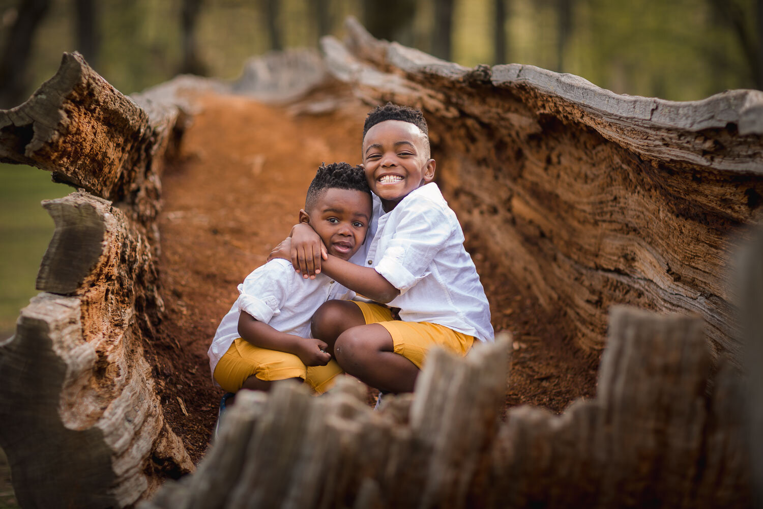 fun-sibling-photo-session-in-stockholm-by-sandra-jolly-photography.jpg