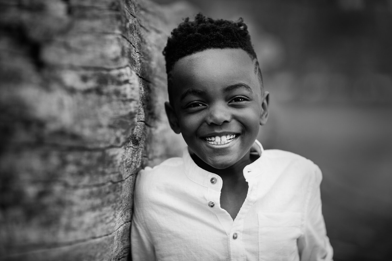 black-and-white-portrait-of-beautufil-boy-by-sandra-jolly-photography.jpg